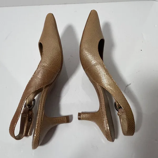 Circa Joan & David Luxe Carolynne Gold Snakeskin Leather Slingback Pumps 8M‎ - Image 11