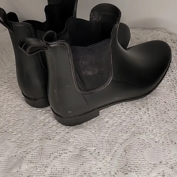 Storm by Cougar slip on pull on black rubber rain winter boots sz 7 - Image 3