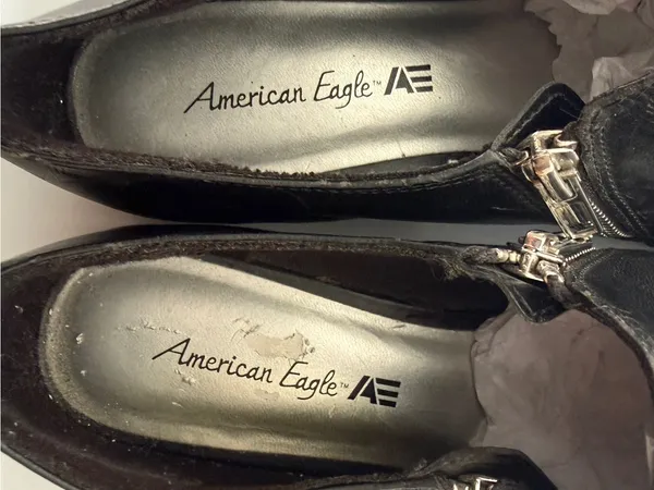 American Eagle Women's Black Leather Side-Zip Low Profile Ankle Shoes 8.5 - Image 6