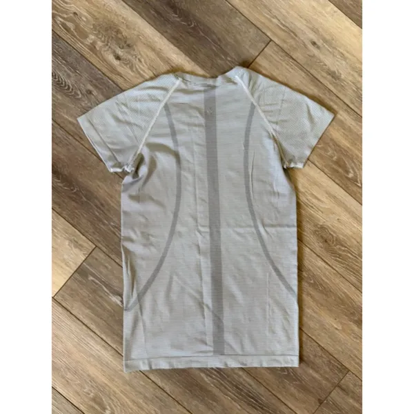 Lululemon Swiftly Tech Short-Sleeve Shirt 2.0 Tempo Stripe White/Black Size 6 - Image 3