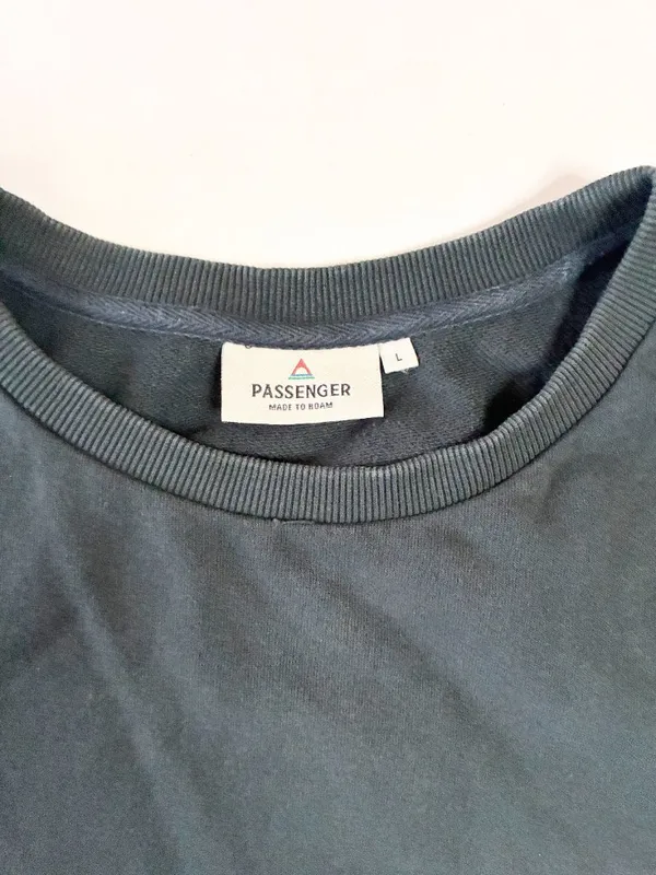 Passenger Chica Oversized Graphic Crewneck Sweatshirt Organic Cotton - L - Black - Image 3