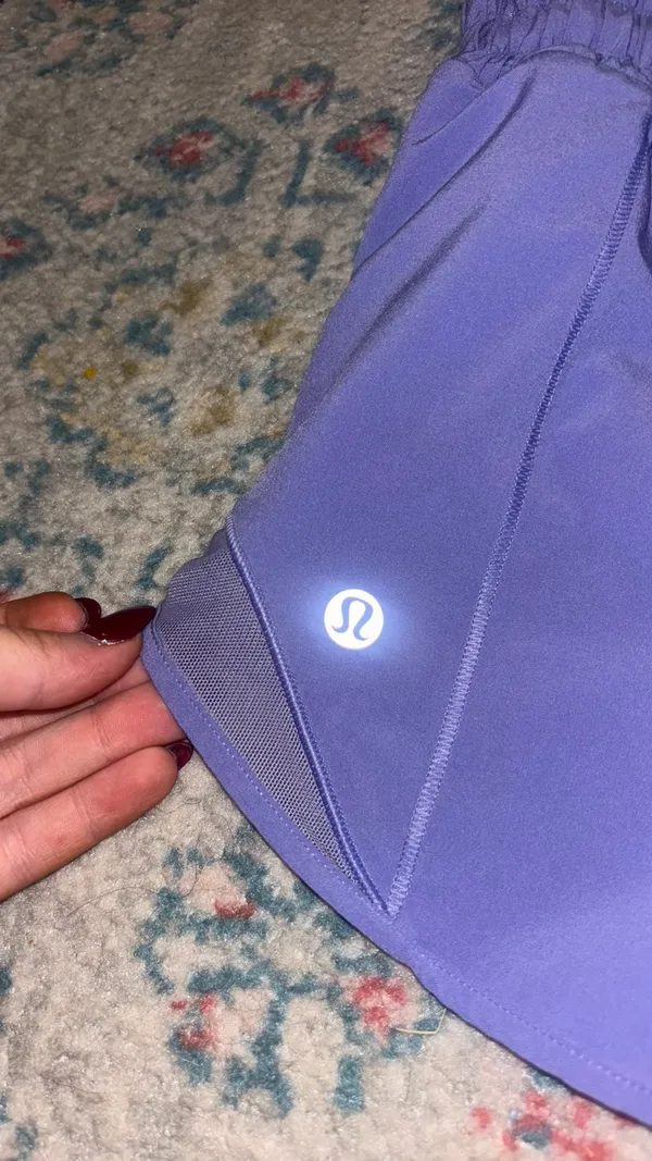 Hotty Hot Low-Rise Lululemon 2.5" Shorts - Image 5