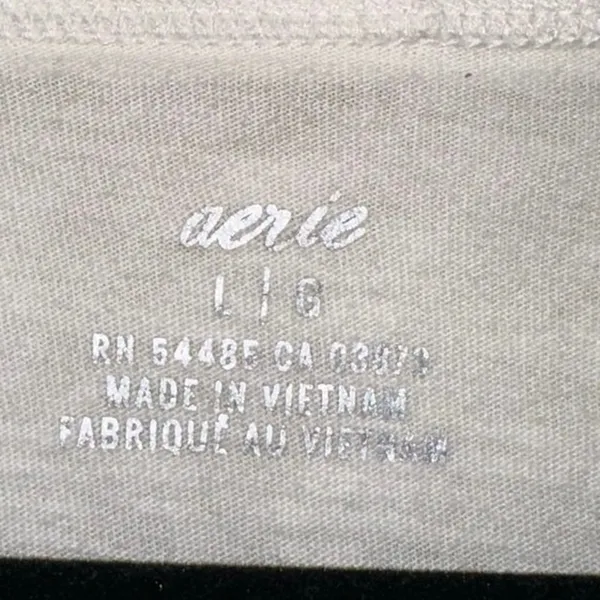 Aerie‎ Warm Wishes Graphic Long Sleeve Tee L White Mountain Graphic Lounge Top - Image 4