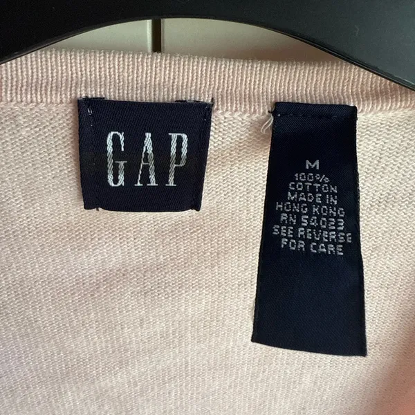 GAP Women's Soft Pink Cardigan - Image 2