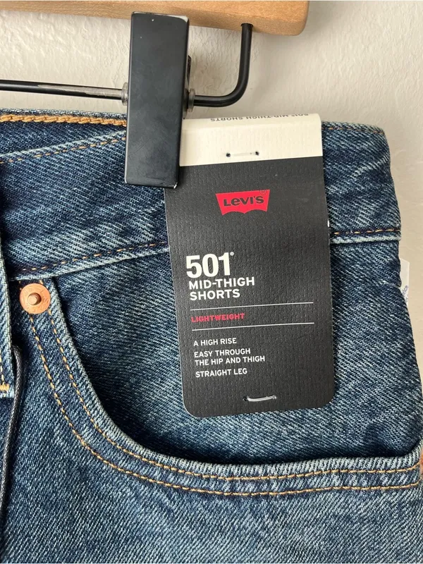 Levi’s 501 mid thigh Jean shorts 28 NEW - Image 8