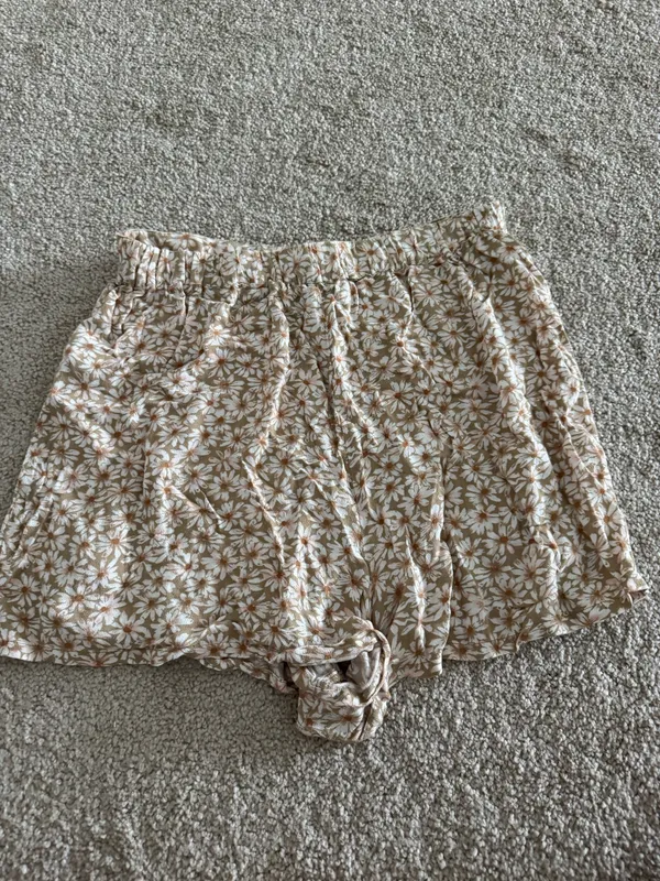 American Eagle Outfitters Skort - Image 3