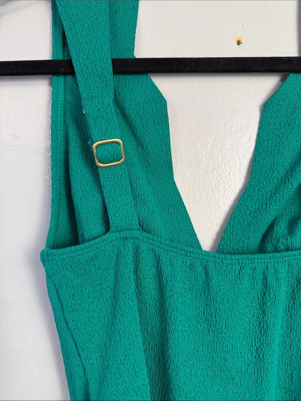 Vix Paula Hermanny Firenze Dakota Scallop One- Piece Swimsuit Green SIze Medium - Image 6