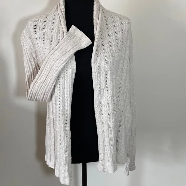 St Johns Bay Women’s Open Cardigan Sweater Size M Color Cream Long Sleeve Knit - Image 2