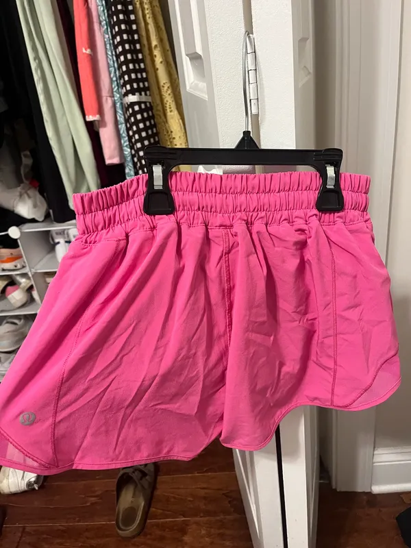 Sonic Pink Lululemon Hotty Hot Shorts 4” - Image 2