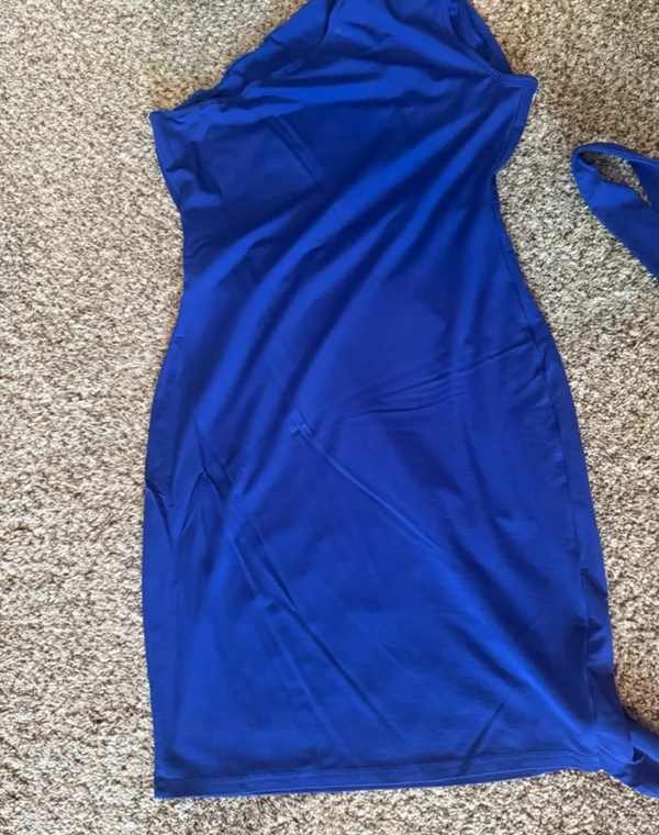 Pretty Garden royal blue one shoulder dress size medium women's - Image 3