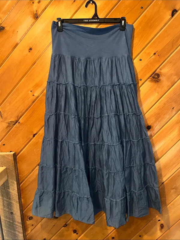 Style Co. navy blue 100% cotton tiered maxi skirt - Image 2
