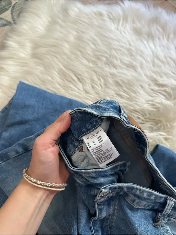 AMERICAN EAGLE Curvy Super High Rise Flare Jean - Image 5