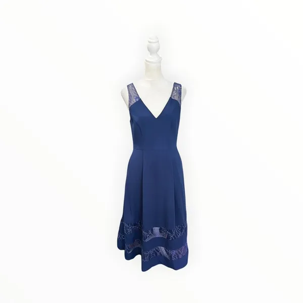 NWT Aidan Mattox Navy Crepe Lace V Neck Midi Cocktail Dress Size 4 - Image 3