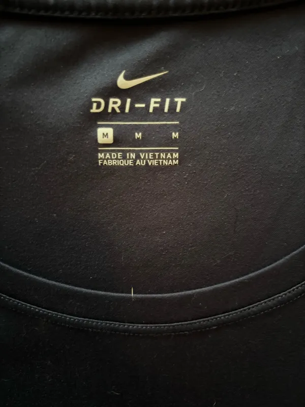 Nike Dri-Fit Short Sleeve - Image 3