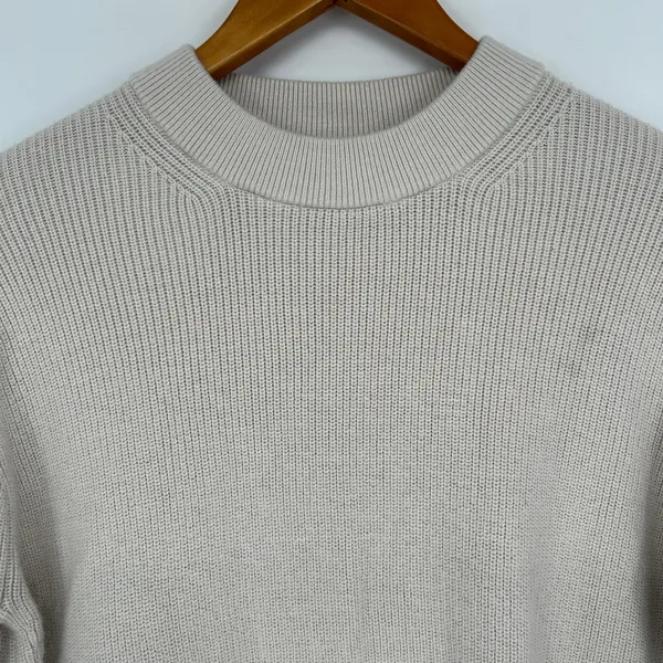 LULULEMON Merino Wool-Blend Ribbed Crew Neck Sweater Womens 4 Athleisure Comfort - Image 4