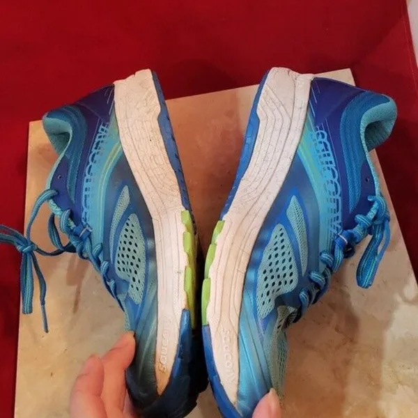 Saucony Glide 10 Blue - Small Hole No Insole - Size 9 - Image 5