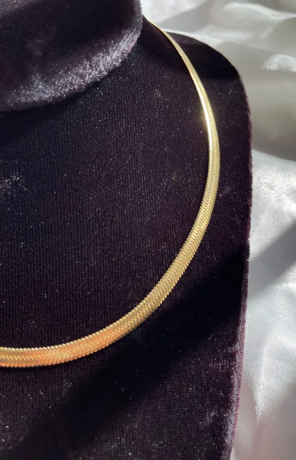 NEW 18K Gold Plated (5mm) Herringbone Flat Chain Necklace - Image 3