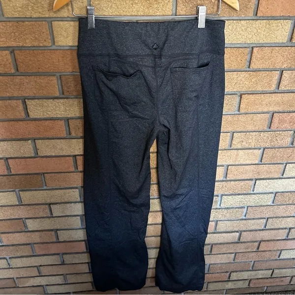 Prana Julia Straight Leg Yoga Pants Short Inseam Women’s Size Medium Dark Grey - Image 5