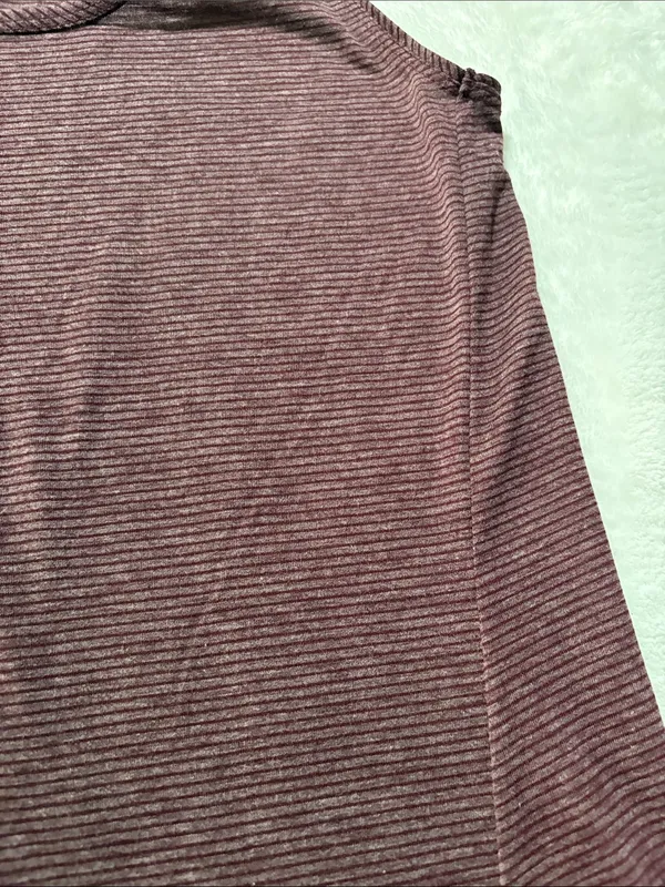 Tracksmith size medium Heathered Plum Stripe Racerback Training Tank Purple - Image 3