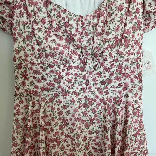 NEW Altar’d State Floral Romper Size XL NWT - Image 3