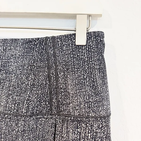 Lululemon‎ Lost in Pace Skort Size 6 Tall Black Country Club Preppy Tennis Prep - Image 4