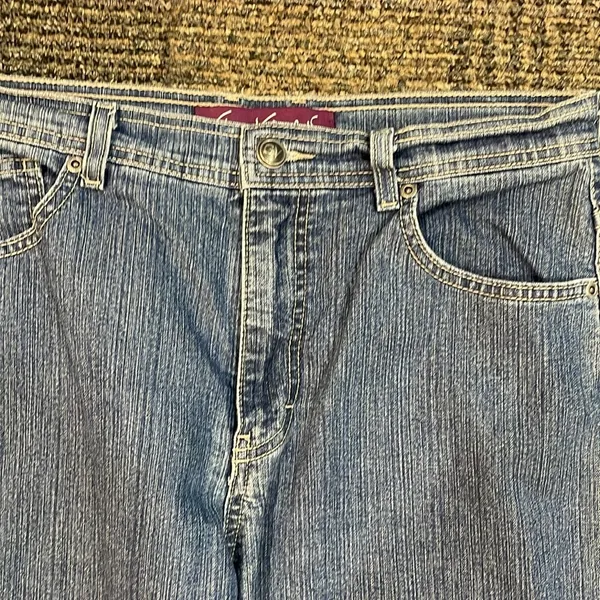 size 10 jeans - Image 5