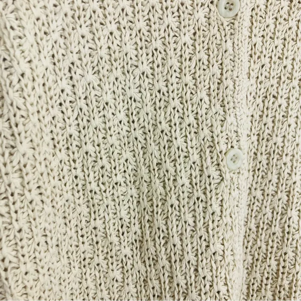 Abercrombie and Fitch tan linen blend textured knit crewneck cardigan. Large. - Image 3