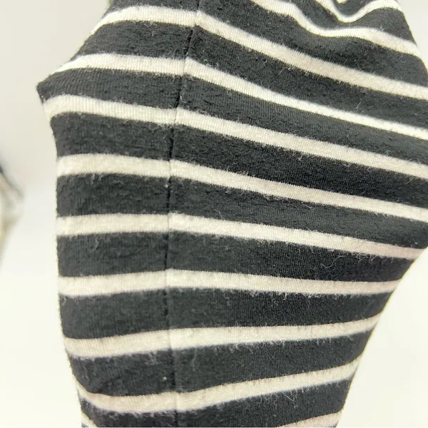 Old Navy Black and White Striped Jersey Knit Pencil Skirt-Size L - Image 6