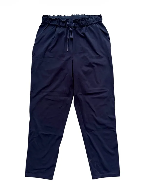 lululemon Keep Moving Pant - Size 8 - True Navy - Image 3