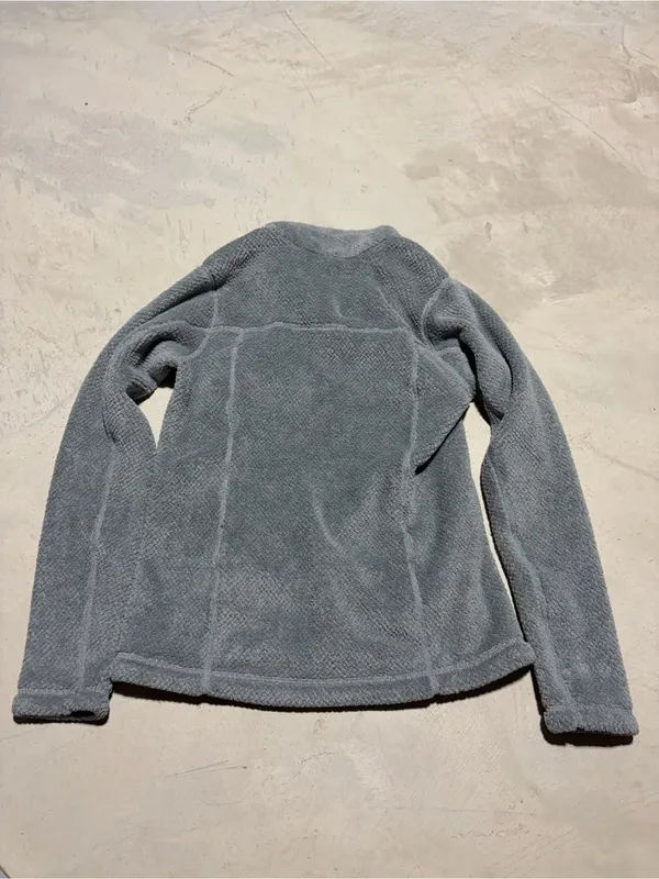 Patagonia retool snap T Women's Gray Fleece Pullover Sweater small - Image 7