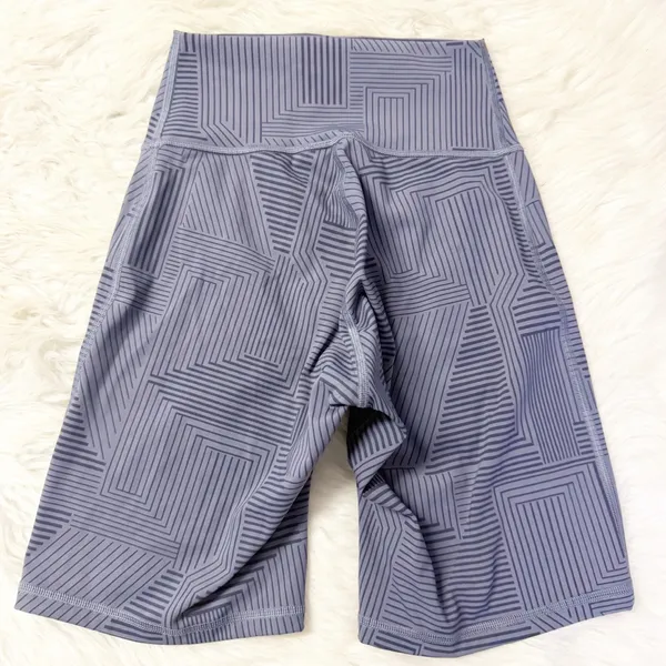 Gymshark Elevate Cycling Shorts – Gray Pattern – Size XS (No Tag) - Image 2