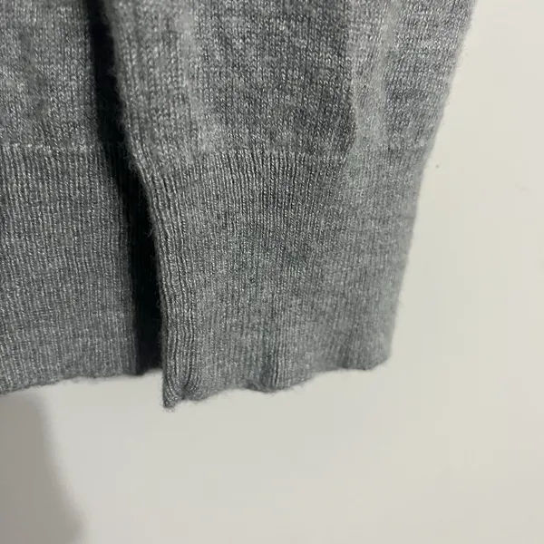 Banana Republic Women's Merino Wool Blend Gray Sweater Button Detail Size XL‎ - Image 2