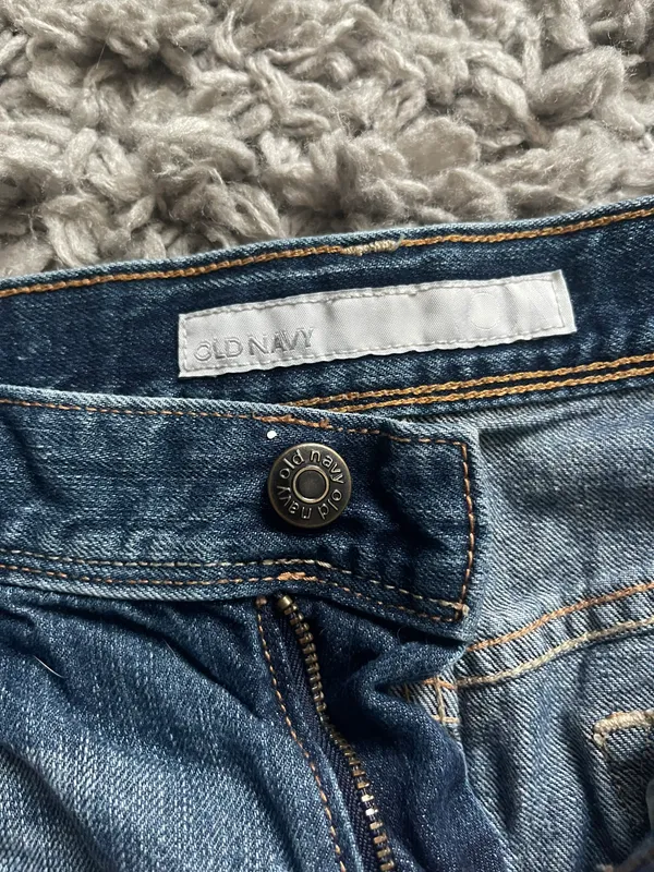 Old Navy skirt - Image 3