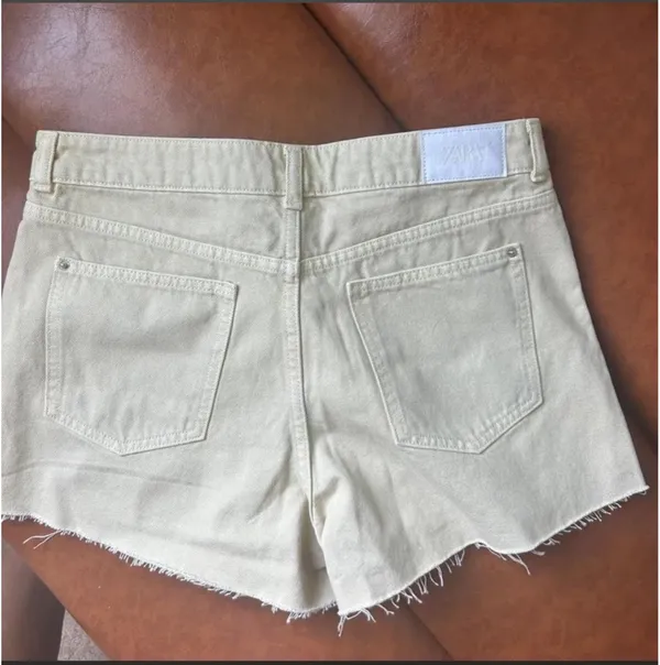 ZARA Shorts Denim - Image 2