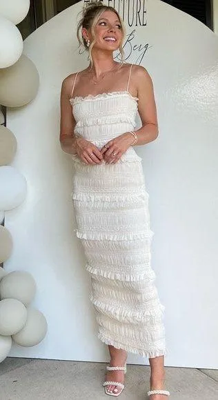 SOLANA IVORY SEQUIN PLEAT MAXI DRESS. Size XL - Image 6