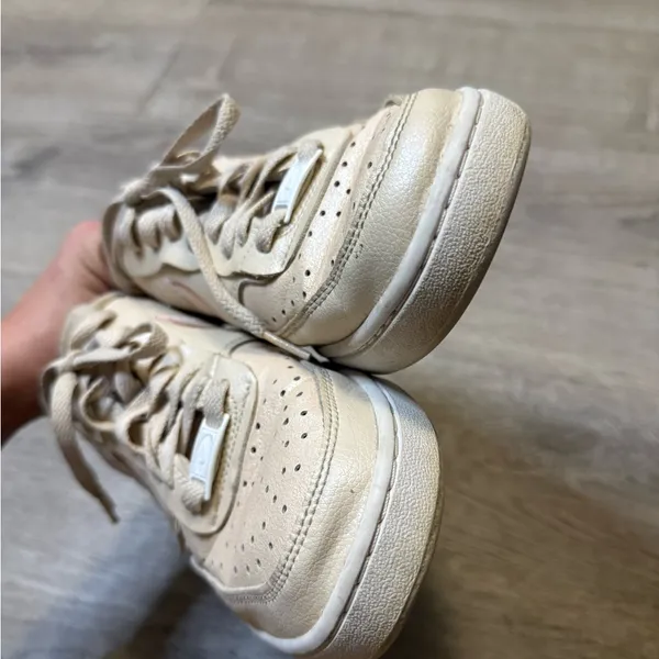 •Nike• Court Vision Sneakers - Image 6