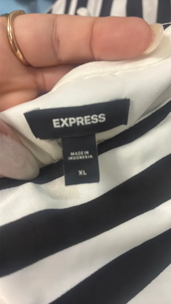 Satin blk and wht long express dress - Image 2