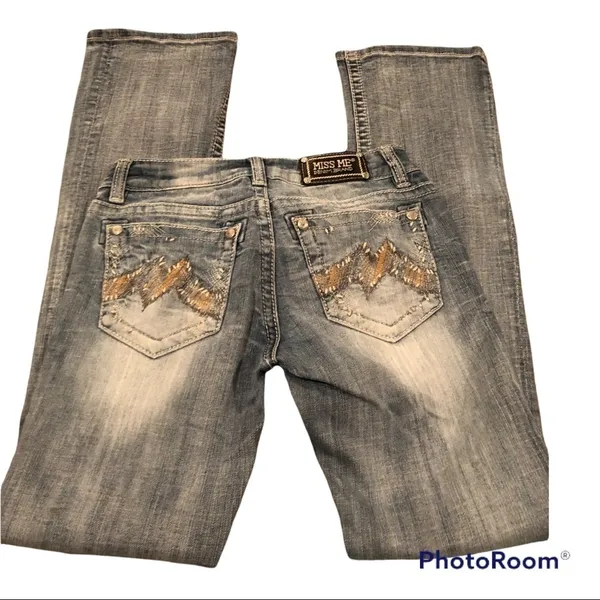 Miss Me Boot Stretch Western Rodeo Jean Med Wash Whisker Detail 27X33 JE1059B2L - Image 2