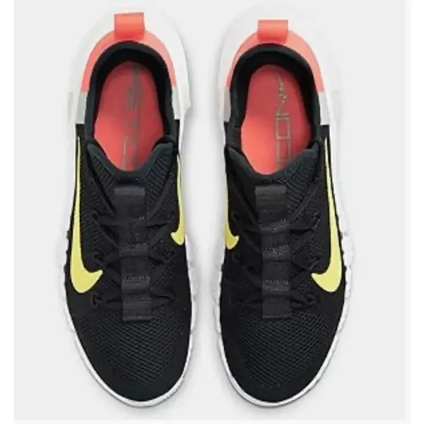 Nike Free Metacon 3 black sneakers size 6 - Image 2