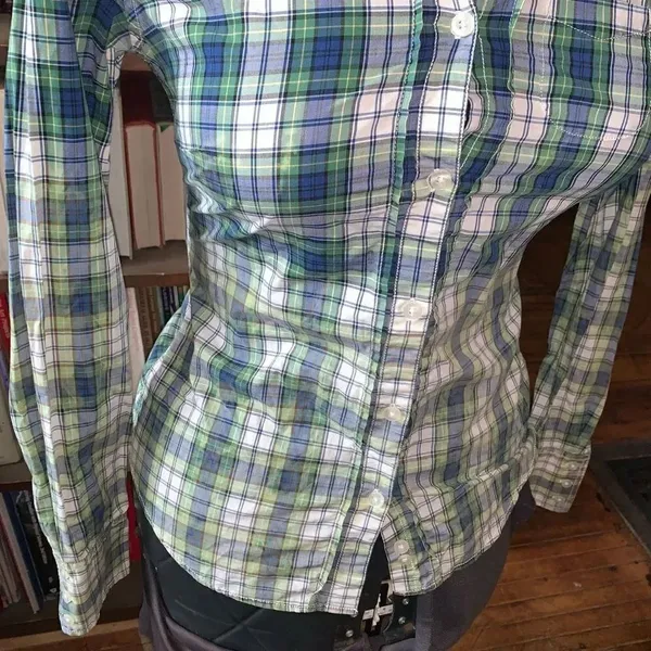 American Eagle green braid ombré faded 2 button down shirt - Image 2