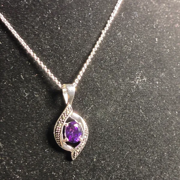Elegant Silver tone and Purple Pendant Necklace 18” - Image 6