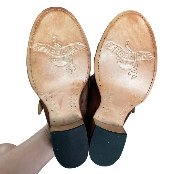 Freebird By Steven Caprice Sandal Brown Leather Size 8 Double Buckle Western - Image 5