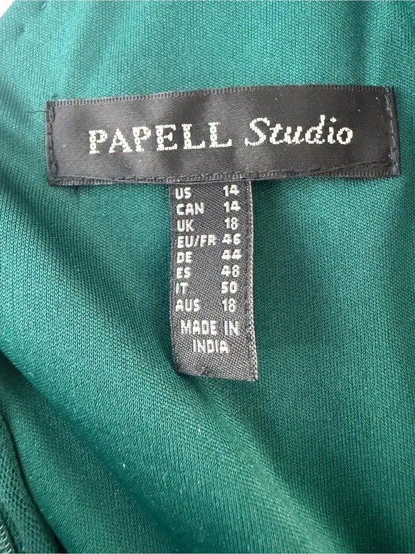 Adrienne Papell Elegant Emerald Green Beaded V-Neck Dress - Image 7