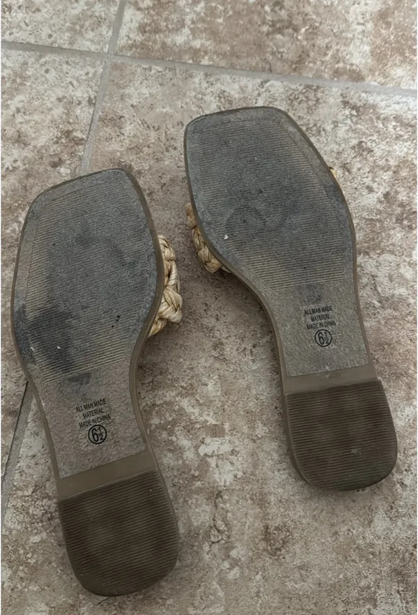 Sandals Gold Size 6.5 - Image 3