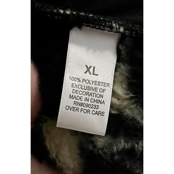 PacSun Zebra Print SzXL Cropped Sherpa Fleece Pullover – Black & Cream - Image 16