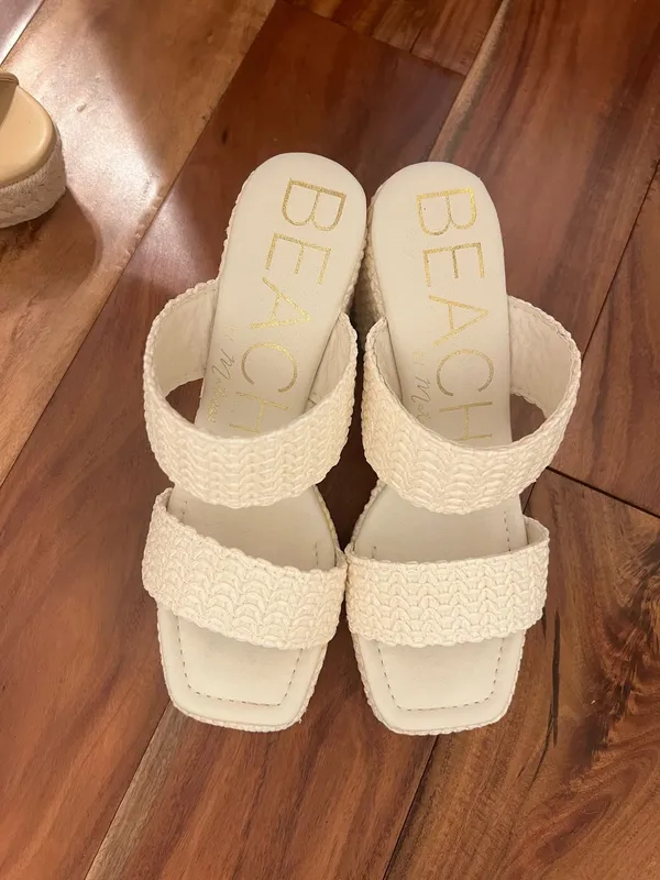 Boutique BEACH White Platform Sandals with Heel - Image 4