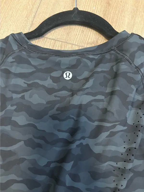 Lululemon - Image 4