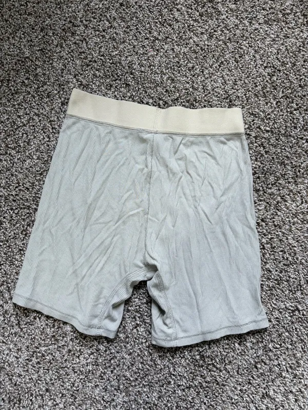 Skims shorts - Image 4