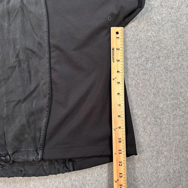 Lululemon Short Sleeve Top Women's 8 Black Zip Back Drawstring Waist Active Gym - Image 6