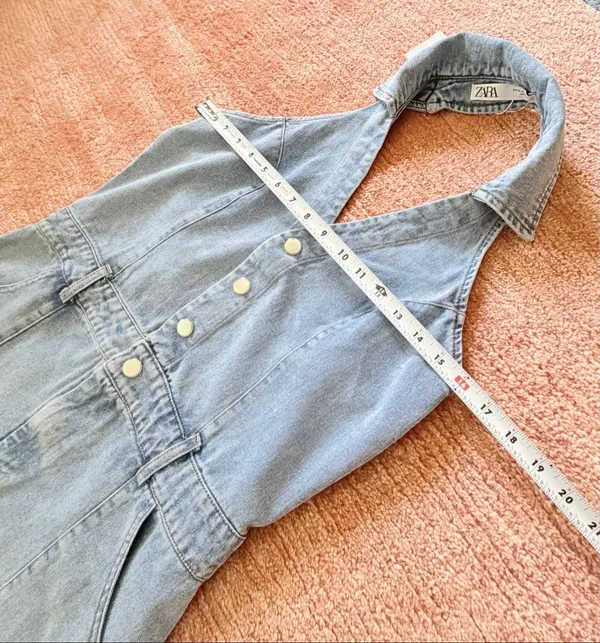 Zara Denim Halter Mini Dress Light Wash Sleeveless Button Front Size M NWT - Image 4